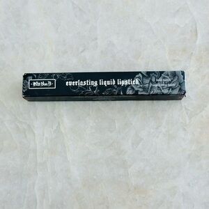 Kat Von D Everlasting Lipstick in Ayesha.  New in the box!